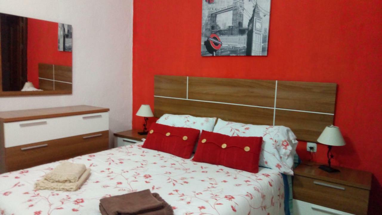 Apartamento Lulu มาลากา ภายนอก รูปภาพ